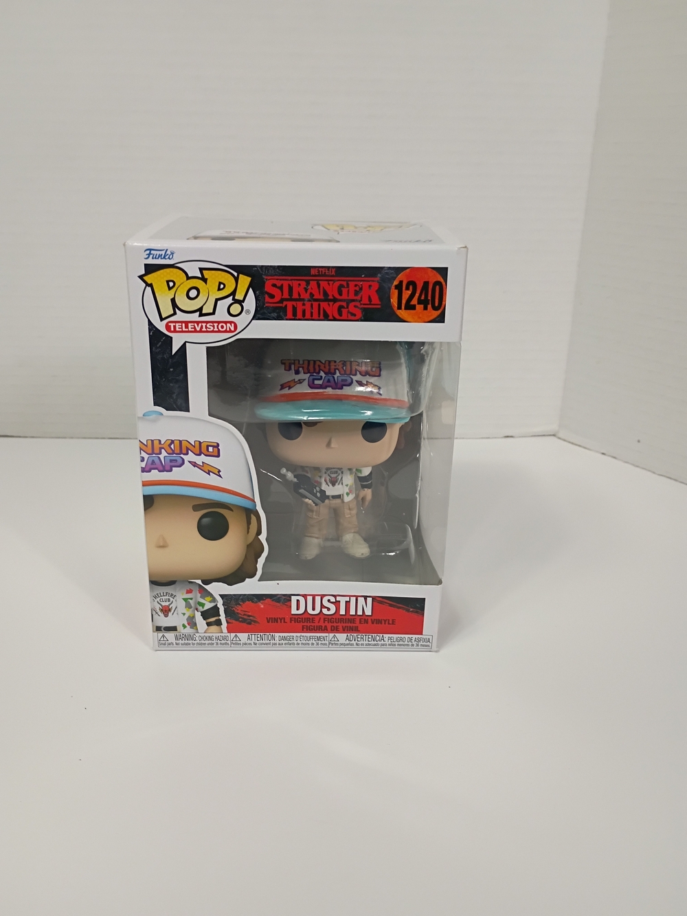 Funko Television Stranger Things Dustin #1240 - White/Teal Hat
